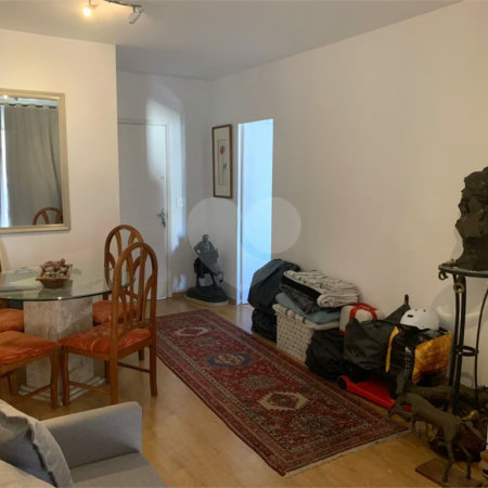 Apartamento à venda no Brooklin de 49m² com 1 suíte e 1 vaga