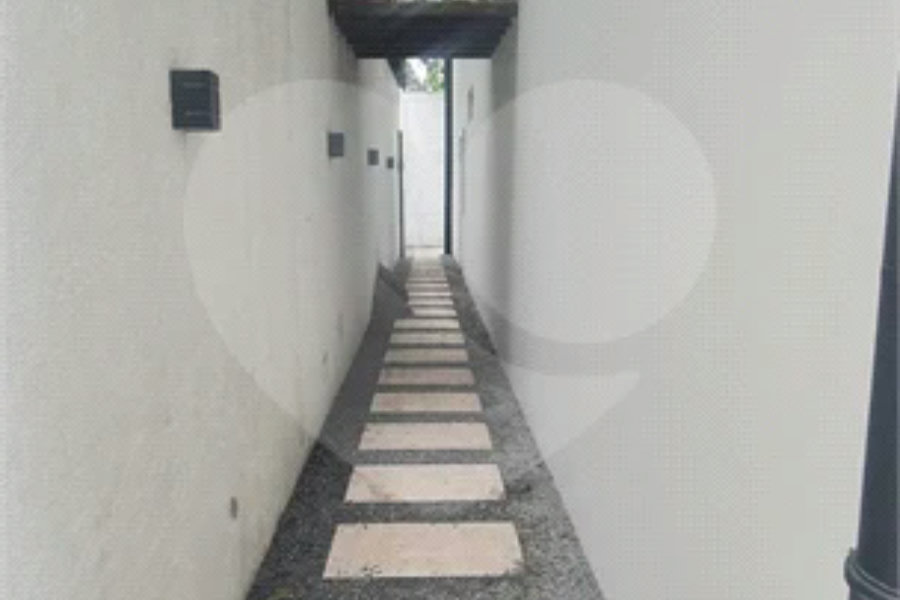 Casa à venda com 3 suítes no condomínio Alpes da Cantareira, Mairiporã - SP