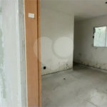 Apartamento à venda com 2 quartos em Vila Mazzei, São Paulo, SP