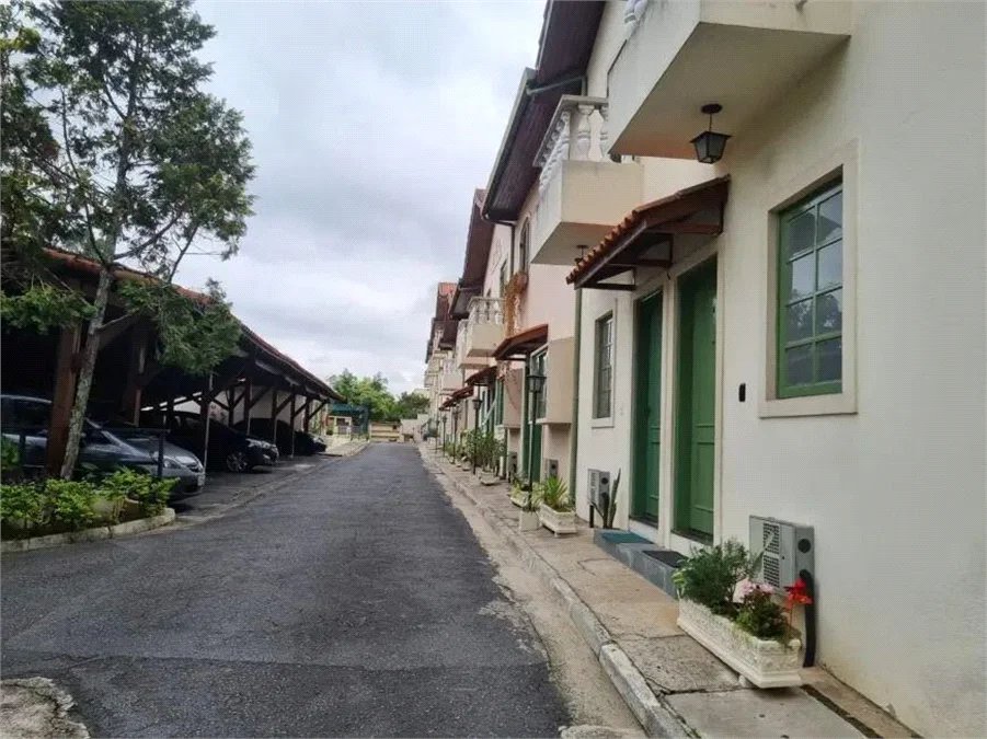 Casa à venda com 2 quartos no condomínio Firenze, São Paulo - SP