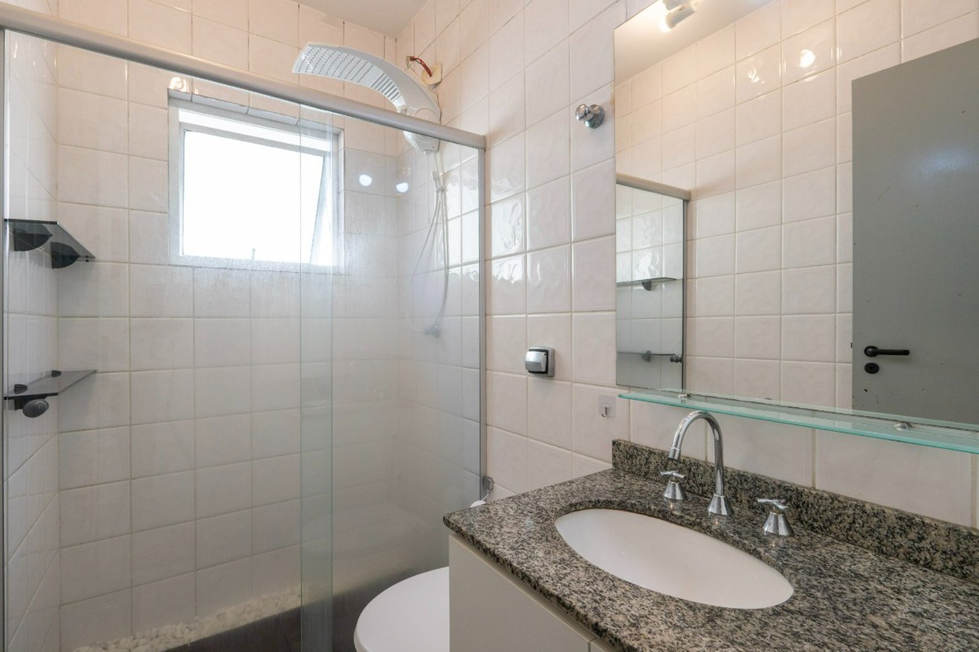 Sobrado à venda com 3 quartos, sendo 1 suíte, em Vila Morse, São Paulo, SP