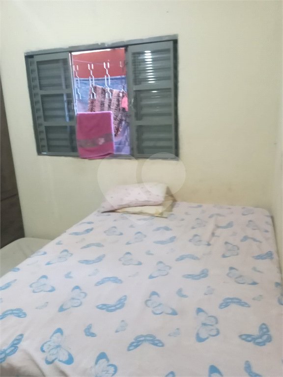 Imóvel para venda sendo 03 casas independentes na Vila Celina.