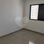 Vende-se apartamento na Vila Mascote