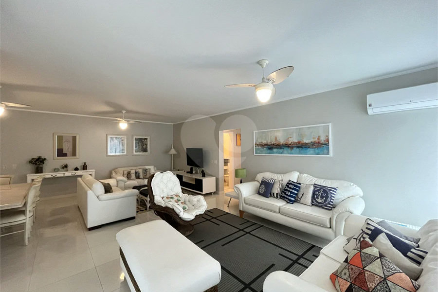 Apartamento à venda com 3 quartos, sendo 1 suíte, em Riviera de São Lourenço, Bertioga, SP