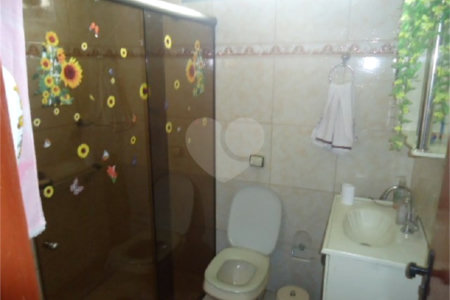 Casa à venda com 3 quartos, sendo 1 suíte, em Azulville I, São Carlos, SP