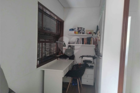 Sobrado à venda com 4 suítes em Chácara Flora, São Paulo, SP