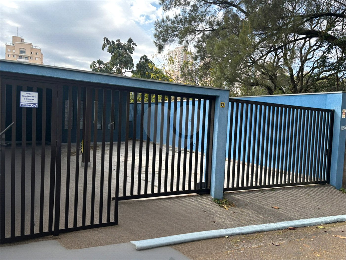 Casa Exclusiva e de Alto Padrão no Jardim Londrina - Um refúgio de Tranquilidade em São Paulo