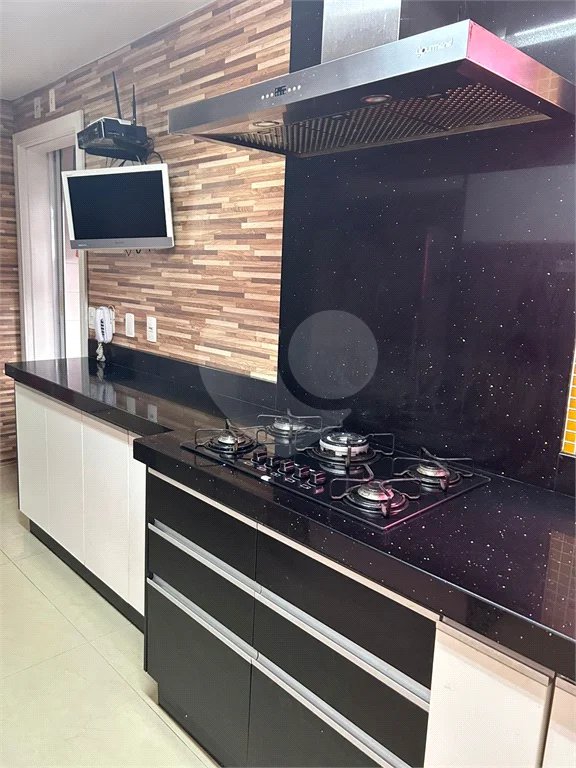 Apartamento à venda Mooca, 149m², andar alto, 3 suítes, 2 vagas, varanda gourmet, lazer