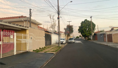Casa à venda com 2 quartos em Vila Boa Vista, São Carlos, SP