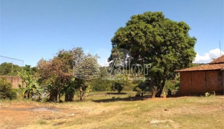 Chácara à venda com 3 quartos em Jardim Medeiros, São Carlos, SP