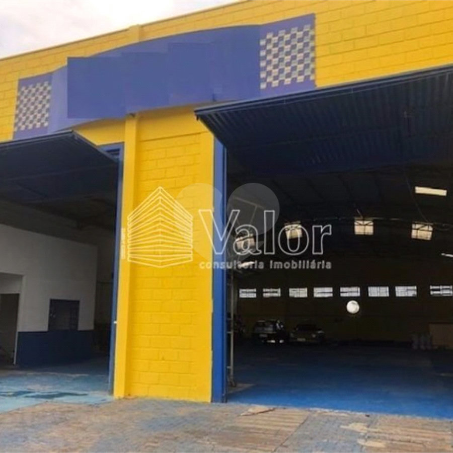 Casa comercial 891,00 m²