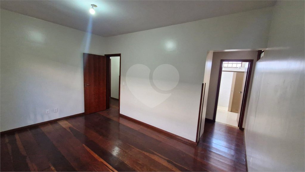 Casa/Sobrado a venda no Timburis em São Carlos