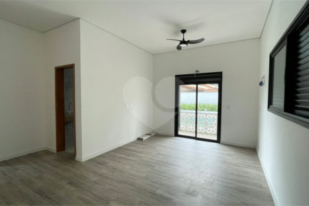 Casa térrea encantadora - Terreno 544m² (17 x 32m), com 198m² no Bairro Estância Brasil - Atibaia
