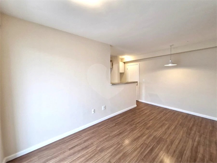Apartamento a venda com 2 quartos no Jardim Marajoara