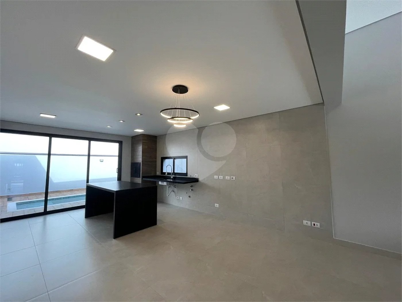 Excelente Casa Plana no Condomínio Bela Vista