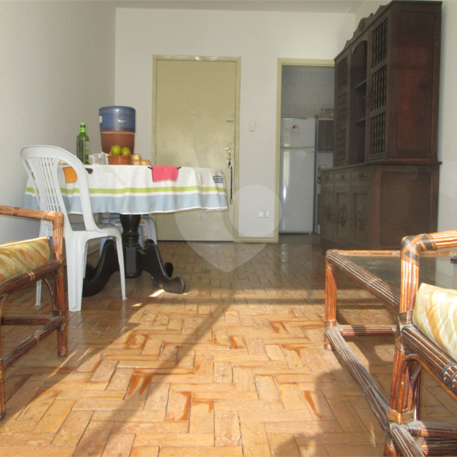 Apartamento de 72 m² com 02 dormitórios - Vila Mariana