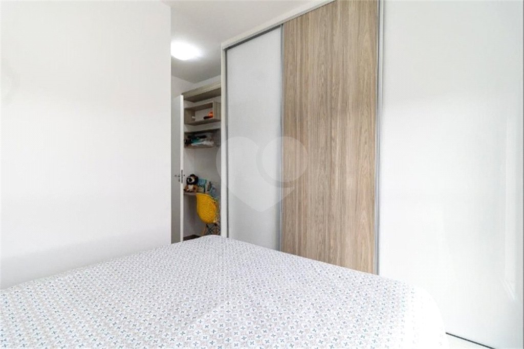 Apartamento de 02 dormitórios sendo 1 suíte
