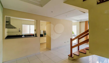 Casa à venda com 3 quartos, sendo 1 suíte,  em Vila Polopoli, São Paulo, SP