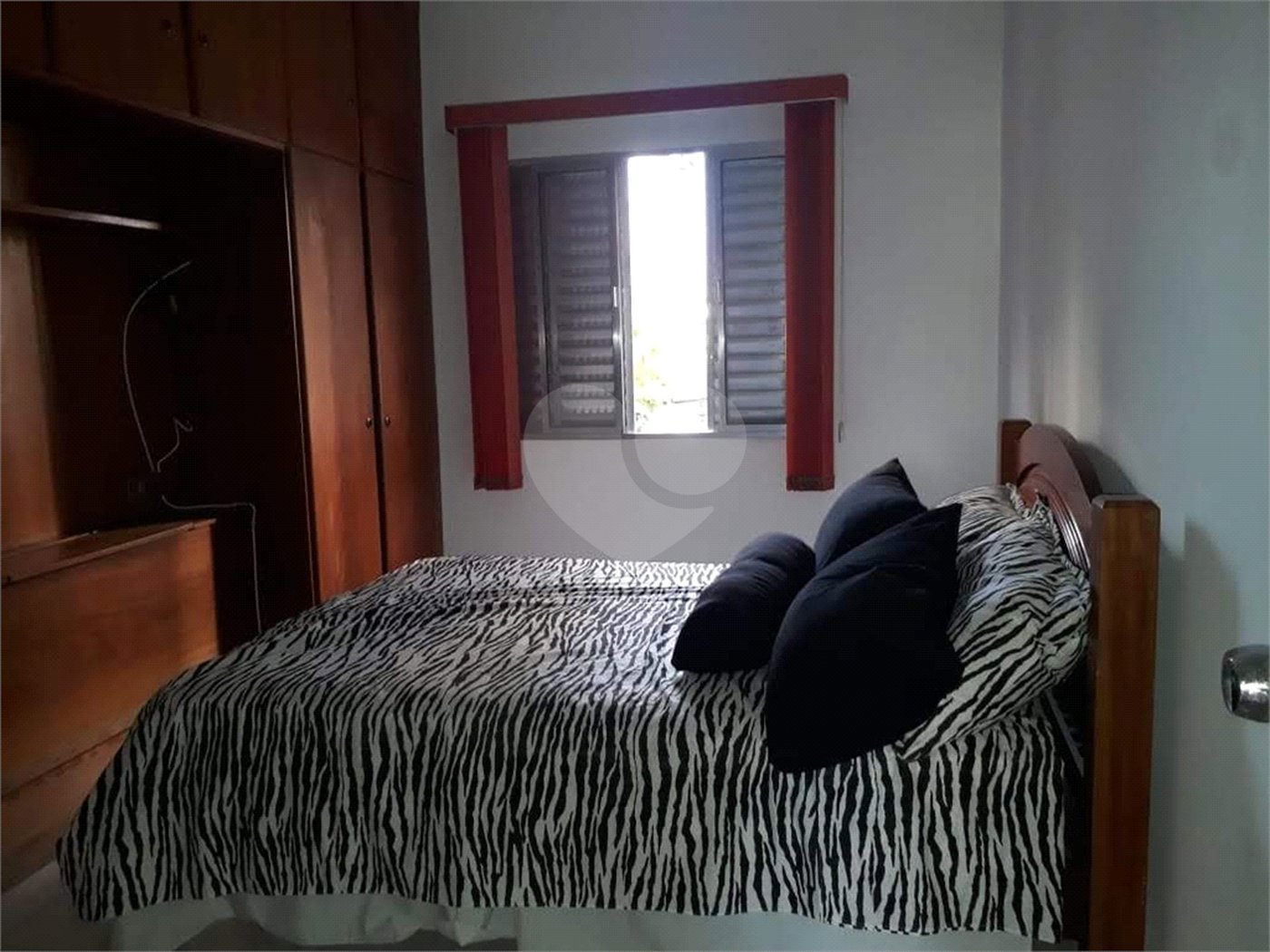 Apartamento para locação na Saúde de 80m² com 2 dormitórios.