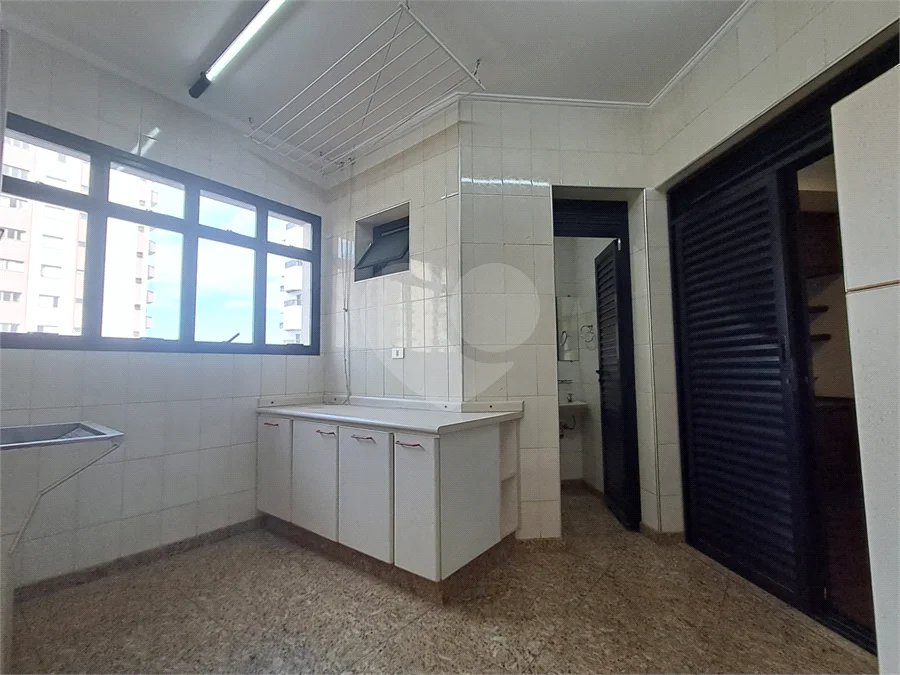 Apartamento à Venda no Edifício Itapema no Bairro Centro em Piracicaba/SP.