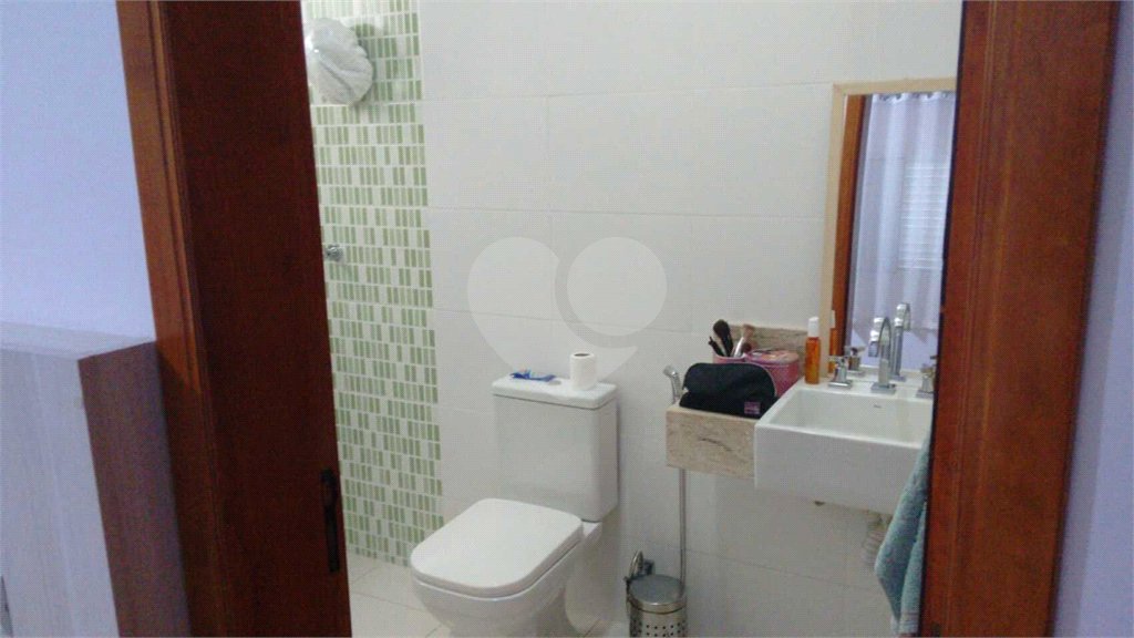 CASA A VENDA NO BAIRRO VISTA VERDE COM 3 DORMITORIOS, 3 SUITES, 3 VAGAS, METRAGEM 316M², SJC
