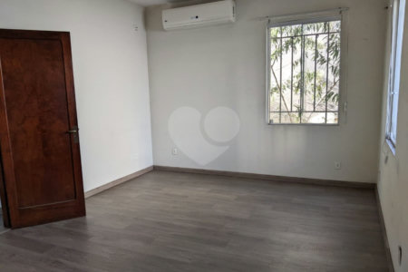 Sobrado comercial com 197m² , 4 dormitórios , 1 vaga , à venda no centro de Santo André.