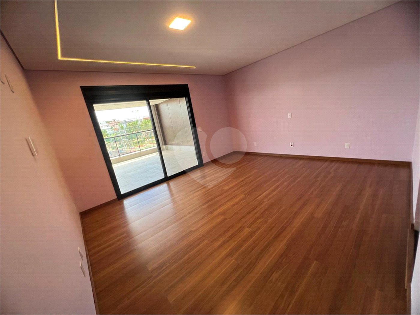 Casa com 4 suítes no Residencial 4 Parque Faber Castell