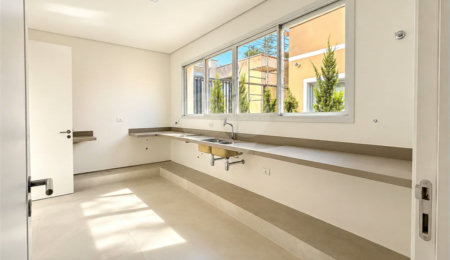 Casa à venda com 4 suítes no condomínio Vila Toscana, São Paulo - SP