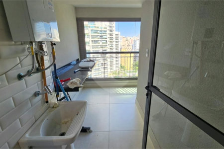 Excelente apartamento MOBILIADO para venda ou locação.