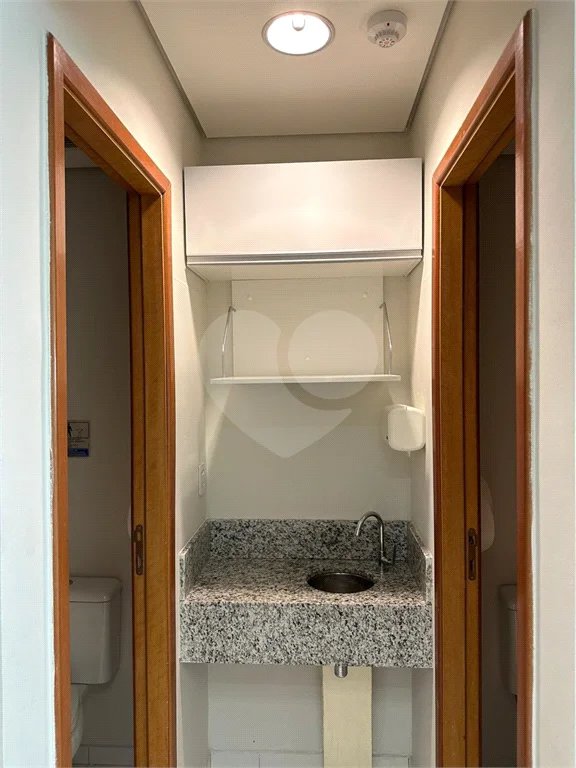Sala à venda em Jardim Vazani, São Paulo, SP