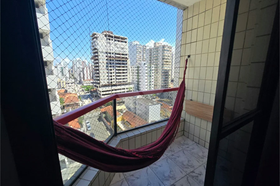 Belíssimo apartamento recém reformado na Praia Grande.