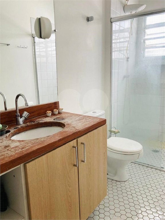 Apartamento à venda com 3 quartos, sendo 1 suíte,  em Santo Amaro, São Paulo, SP
