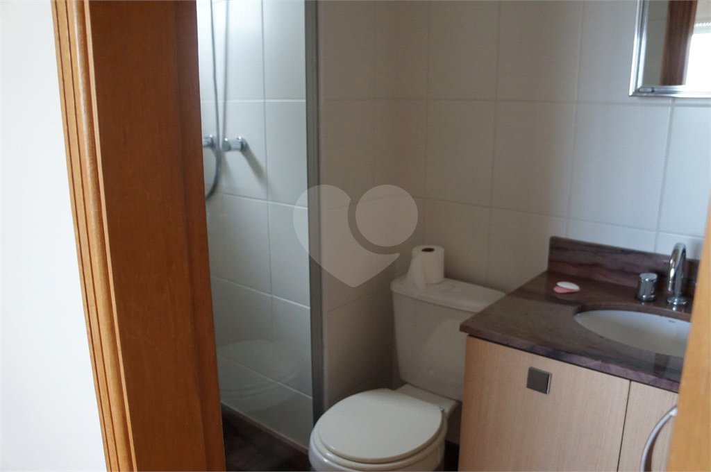 Apartamento de 142m² no Ipiranga com 3 dormitórios, 3 suítes e 3 vagas de garagem.