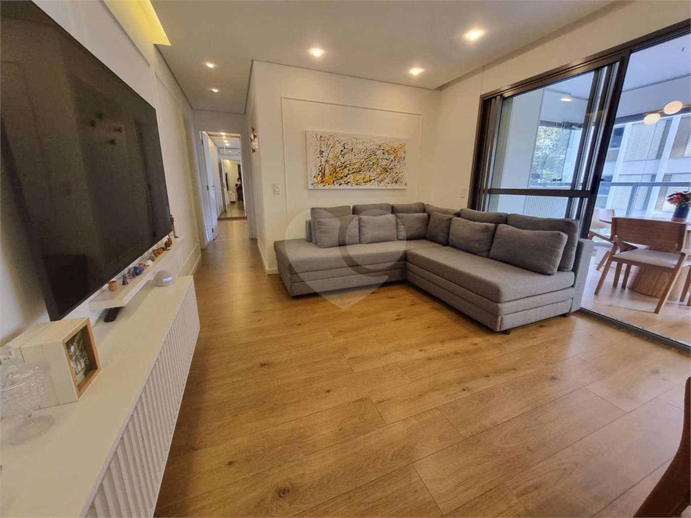 Apartamento venda. Domy Vila Mariana. 2 quartos (1 suíte). 1 vaga. Entrar e morar