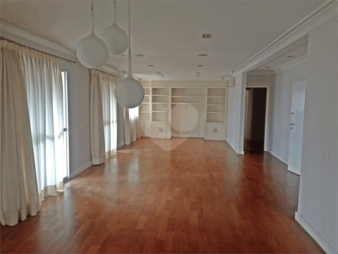 Apartamento a venda com 252 m² no Campo belo.
