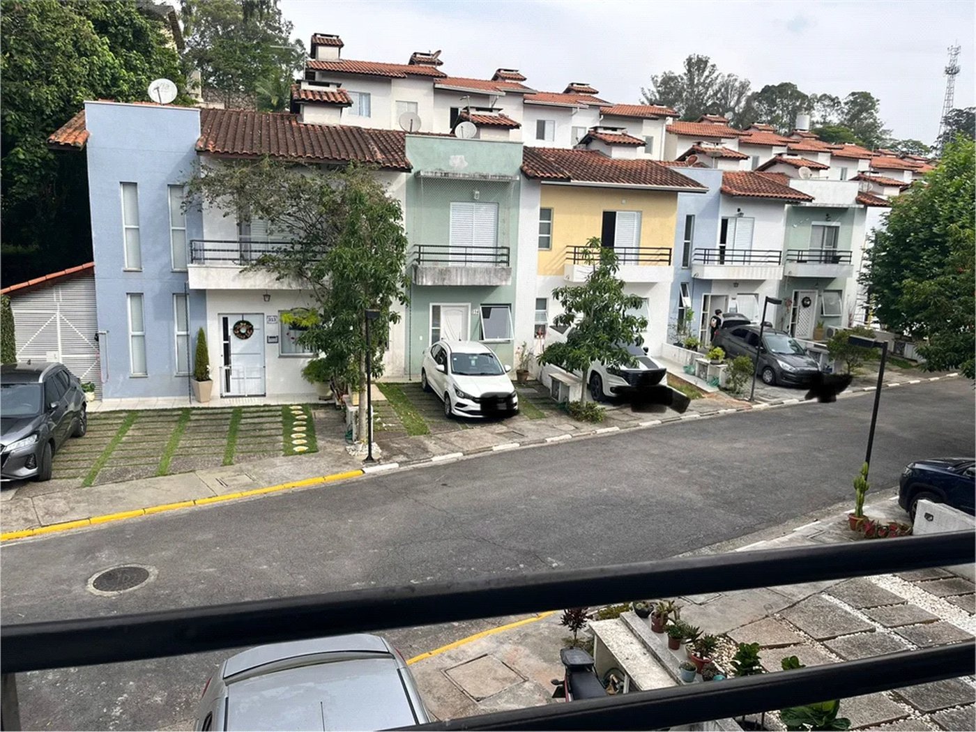 Casa à venda com 3 quartos no condomínio Jd Rebelato, Cotia - SP