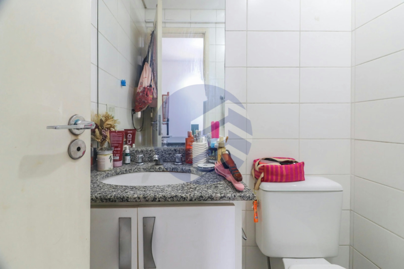 Apartamento à venda com 3 quartos, sendo 1 suíte, em Jardim Esmeralda, São Paulo - SP