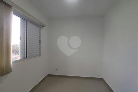 Apartamento á venda no Jardim Alvorada.
