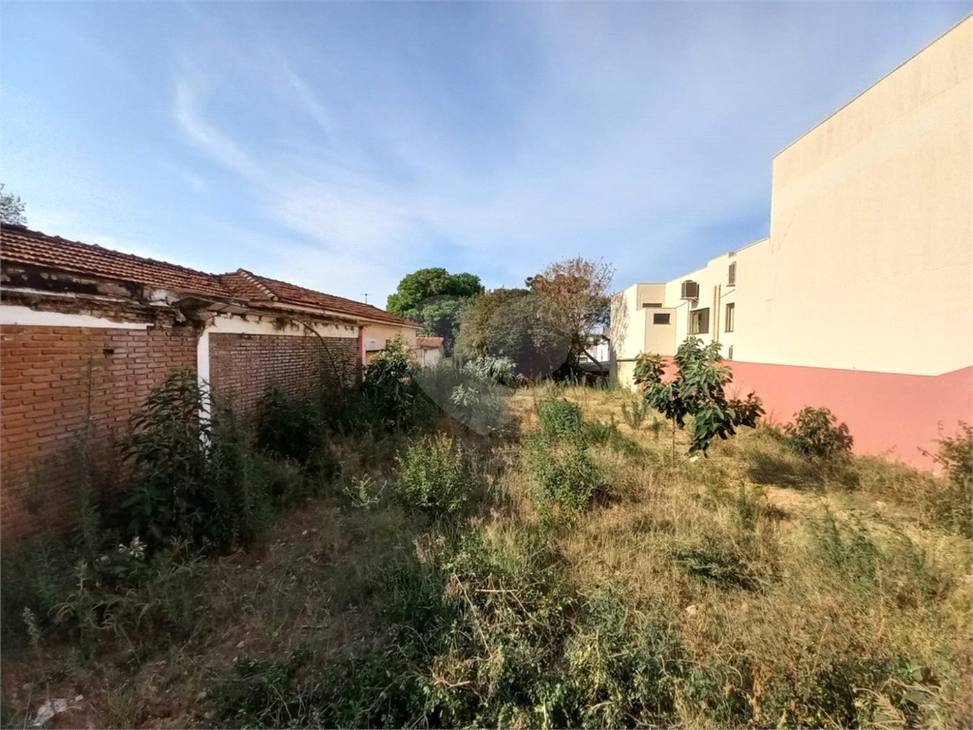 Terreno para venda no Jardim São Carlos.