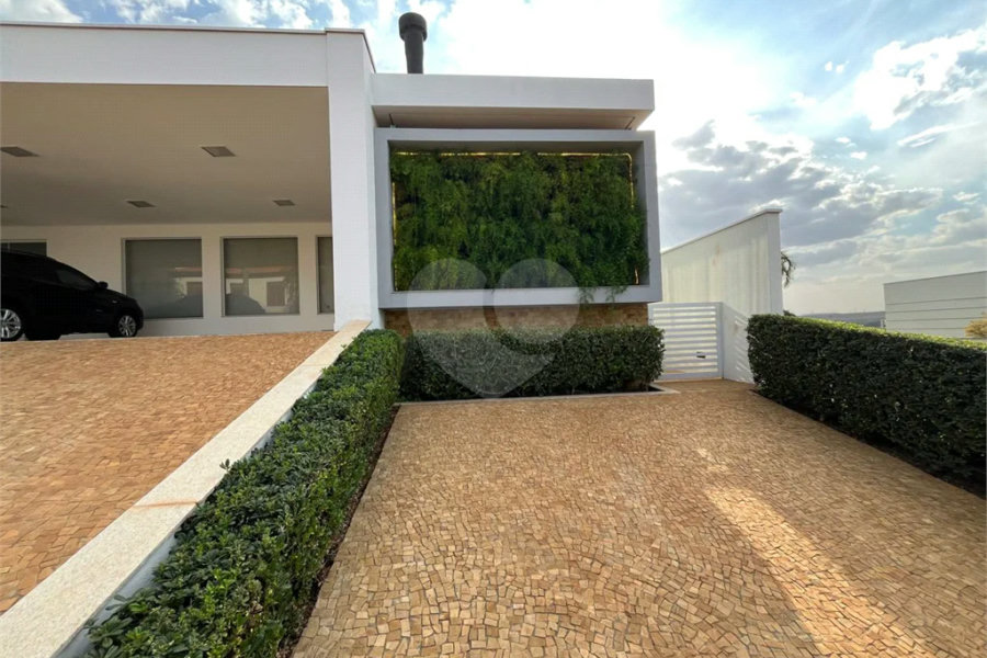 Excepcional Casa de 4 Suítes no Condomínio Monte Alegre em Piracicaba