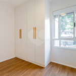 **Apartamento reformado em Higienópolis | 75 m² | 2 dormitórios | 2 banheiros | 1 vaga**
