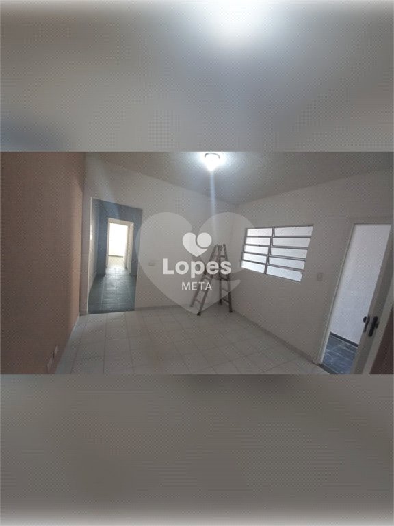 CASA Á VENDA - BAIRRO NOVO HORIZONTE, 2 DORMITÓRIOS 1 SENDO SUITE, SJC/SP