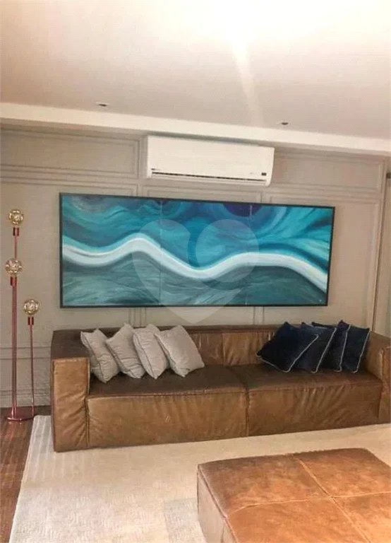 Apartamento 204 m² à Venda - Mooca, 4 suítes 4 vagas,Condominio Clube.