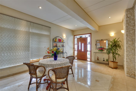 Casa Térrea à venda com 4 quartos, sendo 2 suítes, em Alto da Boa Vista, São Paulo, SP