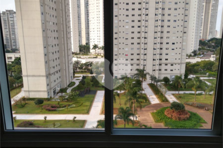 Apartamento 3 suítes, varanda gourmet, 3 vagas em Condomínio Clube na Mooca