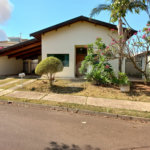 Casa Térrea no Condomínio Damha I,