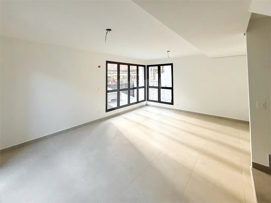 CASA DE CONDOMINIO CUBE TUTOIA/196m2/3Q/1SUITE + ROOFTOP