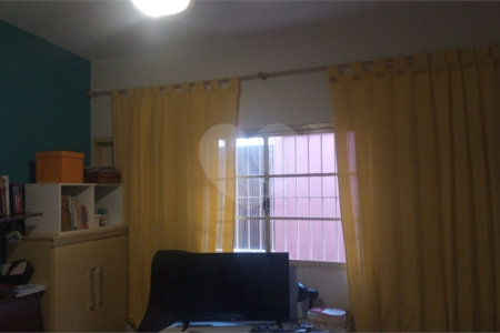 Bela casa No Santa Paula com um salão Comercial na frente.