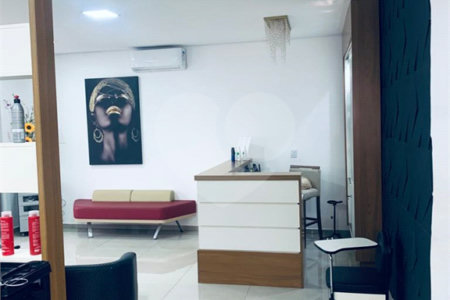 SALA COMERCIAL PROXIMO A UNIMED VILA NERY