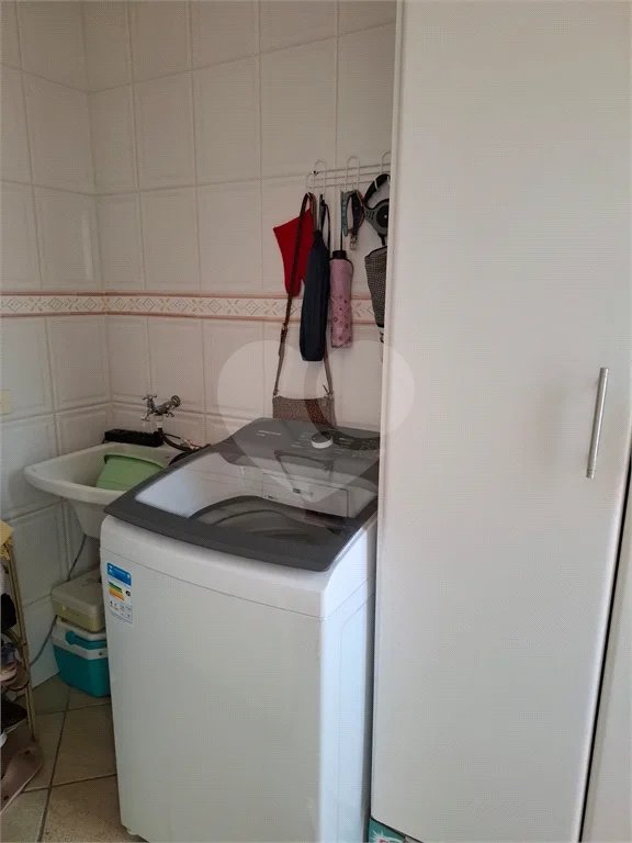 Apartamento à venda com 2 suítes no Centro, Bertioga, SP